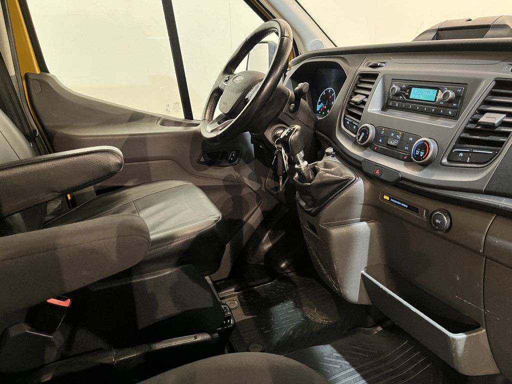 Ford Transit 350 2.0 TDCI L4H1 Trend 130 PK RWD Open Laadbak / Euro 6 / Airco / Trekhaak 3.000 KG / Cruise Control /
