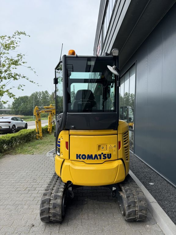 Komatsu PC26MR-5 / 536 uur