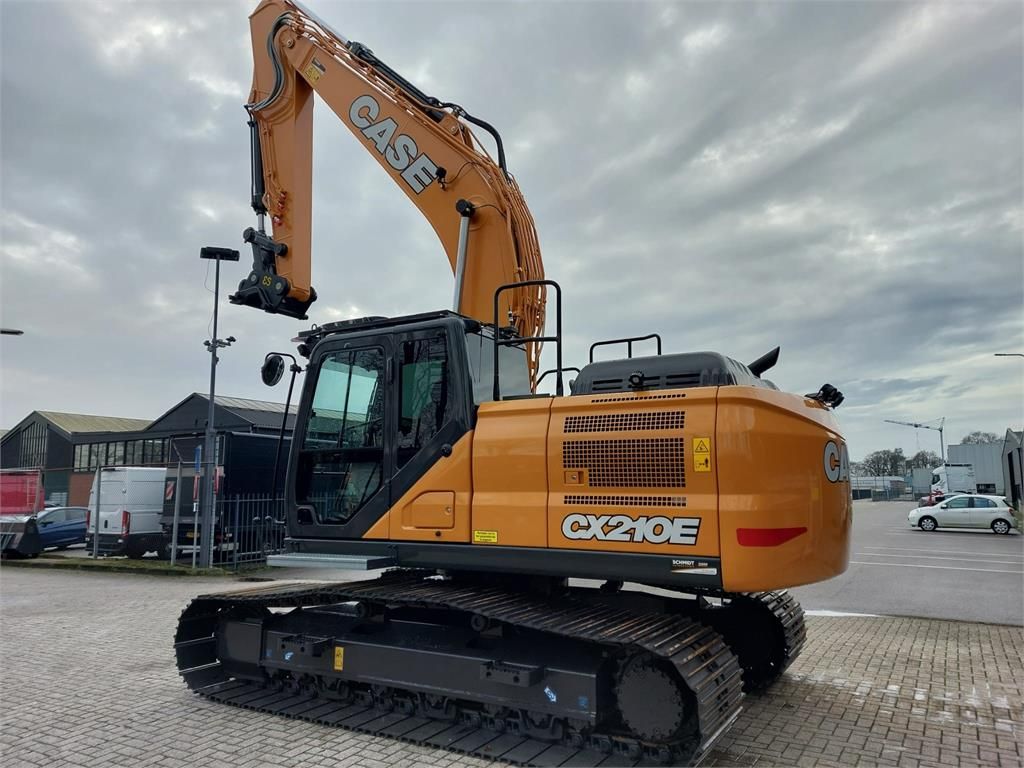 CASE Construction CX210E
