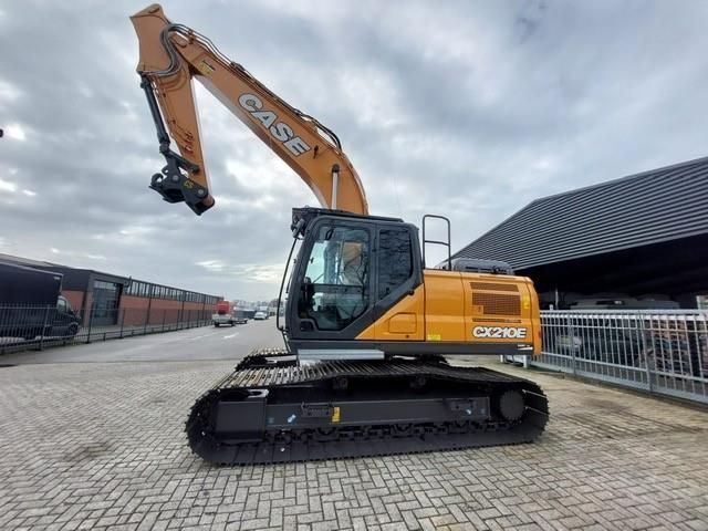 CASE Construction CX210E