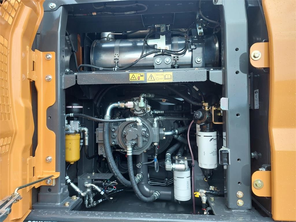 CASE Construction CX210E