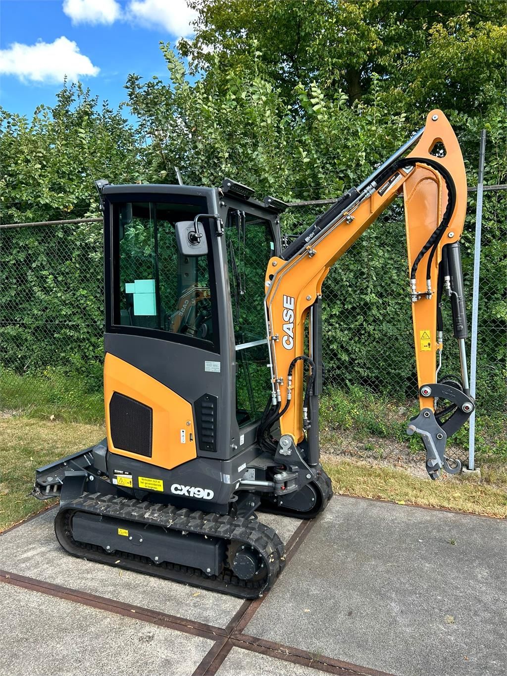 CASE Construction CX19D