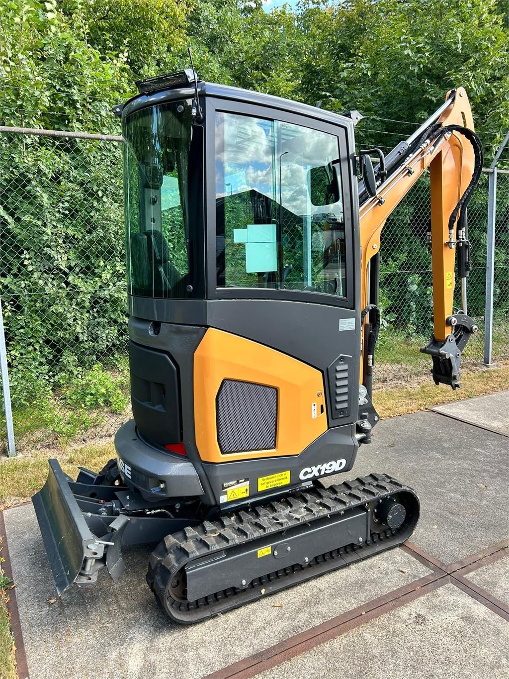 CASE Construction CX19D