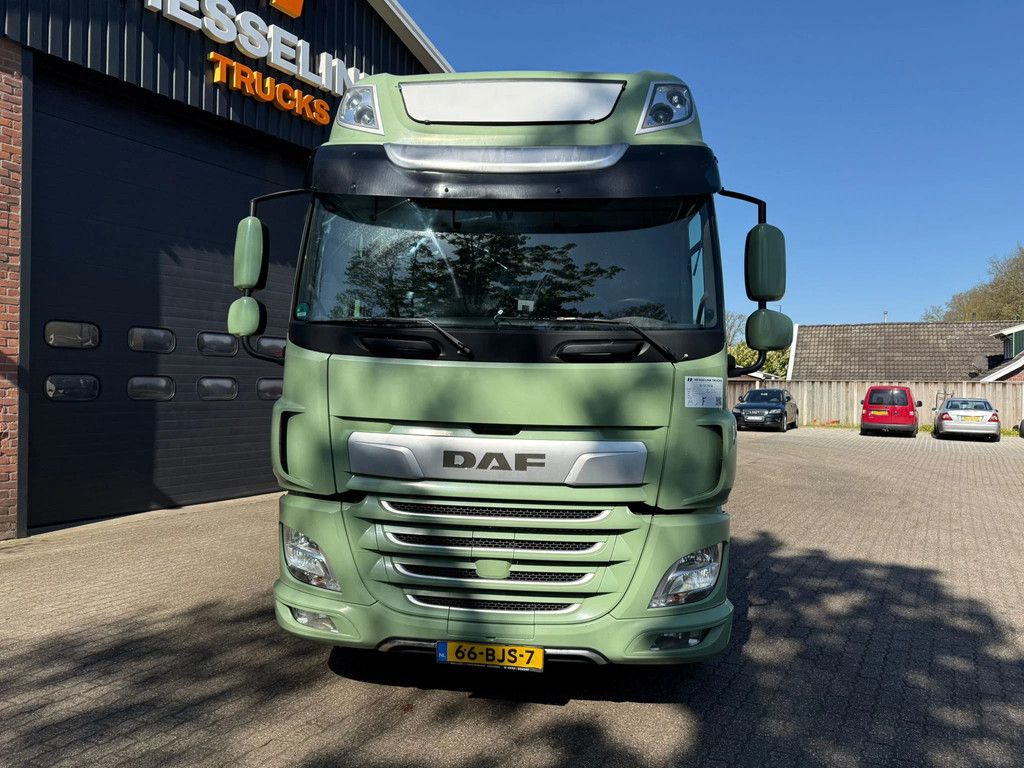 DAF CF 450 4X2 Space Cab LED NL truck