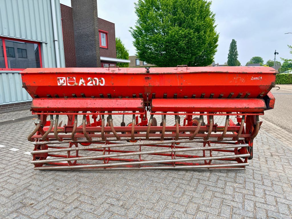 Knoche SG- M730 S Cultivator + Saxonia Zaaier