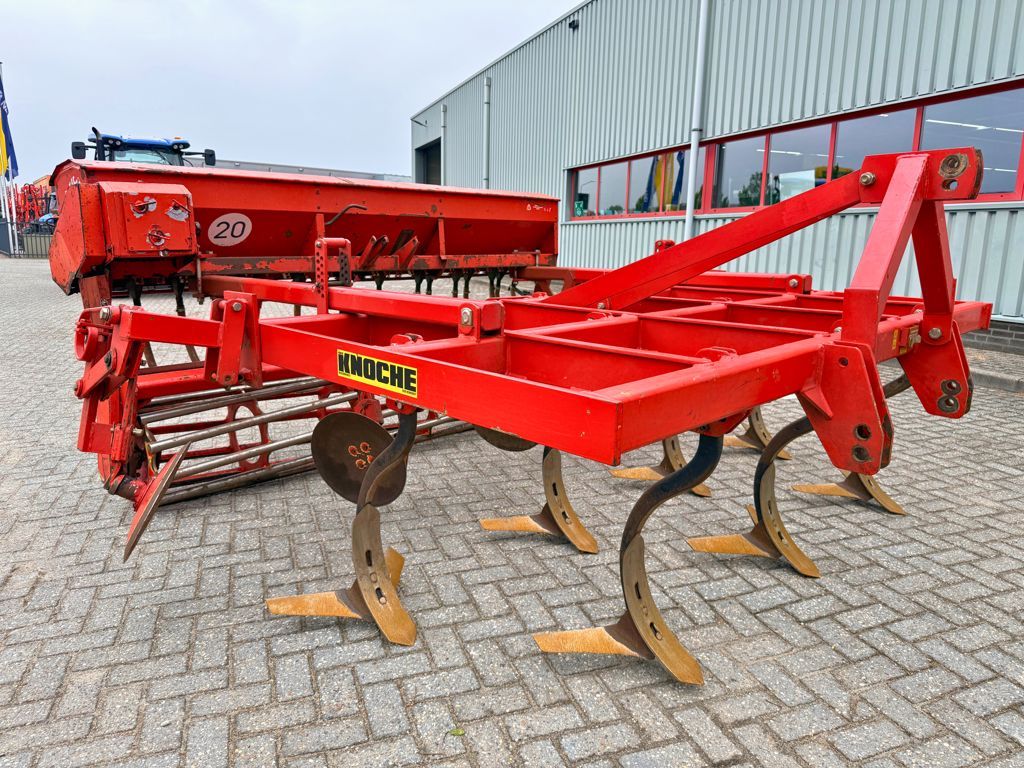 Knoche SG- M730 S Cultivator + Saxonia Zaaier