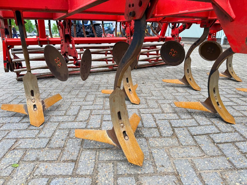 Knoche SG- M730 S Cultivator + Saxonia Zaaier