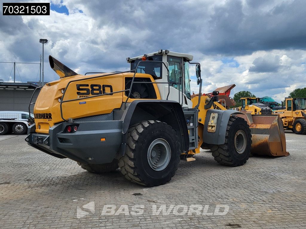 Liebherr L580