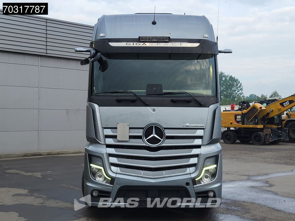 Mercedes Actros 1945 4X2 GigaSpace Xenon Standklima ACC Navi