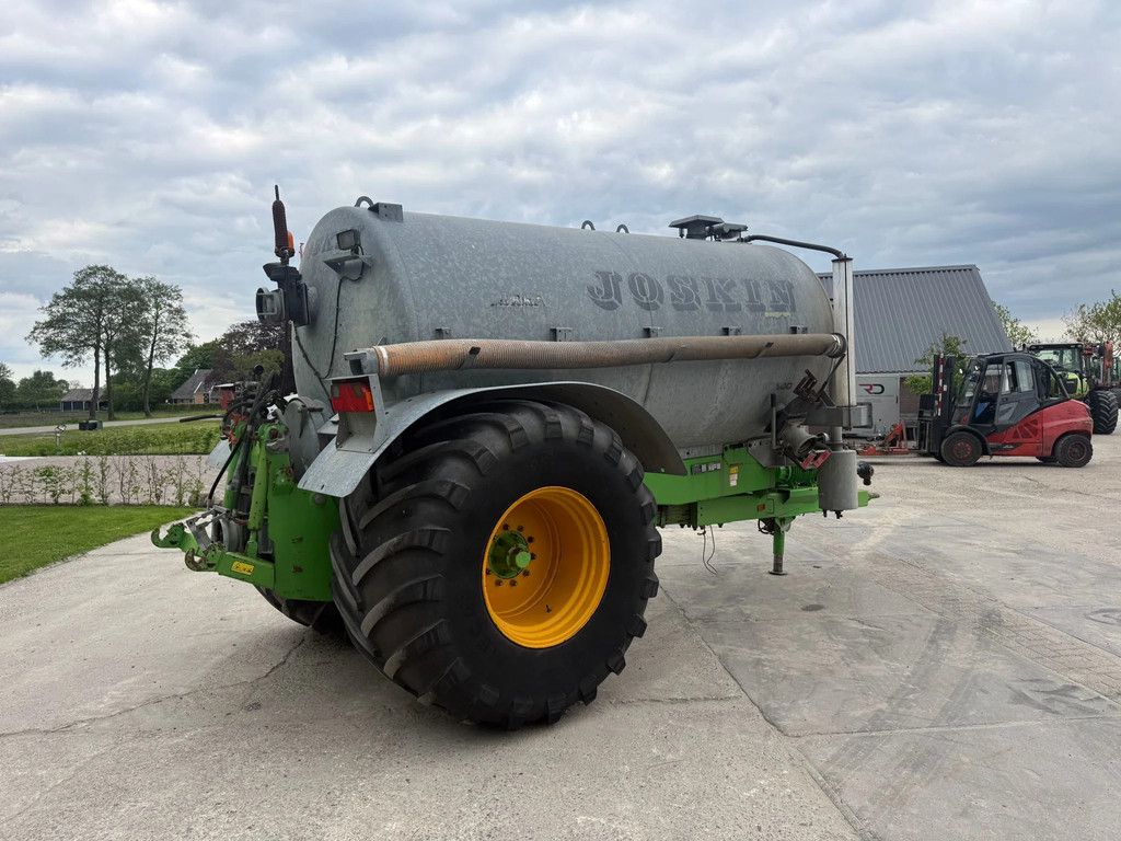 Joskin Cobra 10000 10 m3 giertank Vacuumtank Messtank