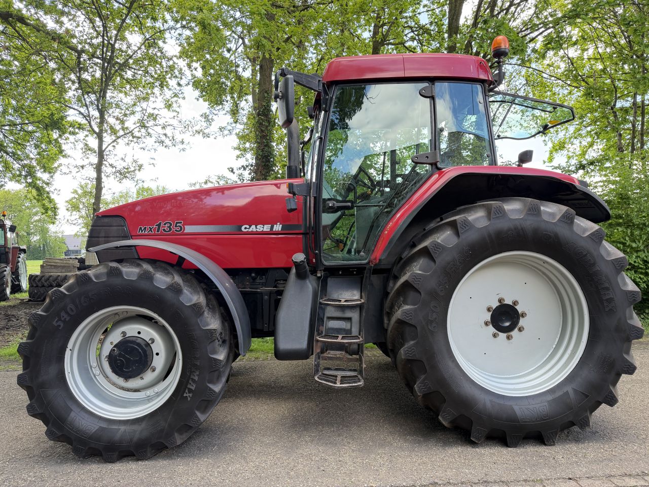 Case IH MX 135