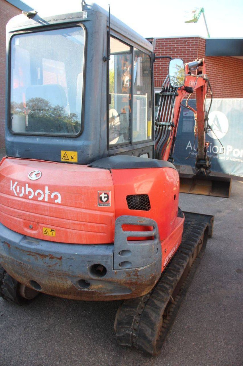 Rupsgraafmachine Kubota 3&alpha;3 Diesel 23kW 2013