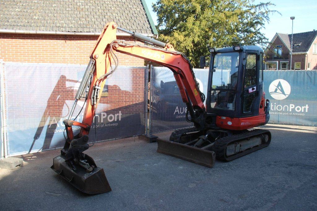 Rupsgraafmachine Kubota 3&alpha;3 Diesel 23kW 2013