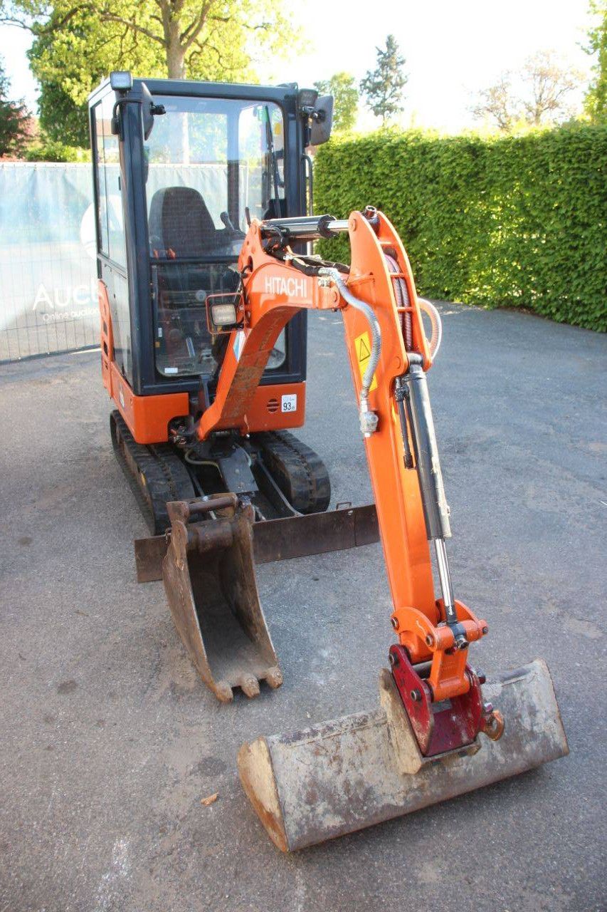 Minigraver Hitachi ZX19-6CR Diesel 11.5kW 2022
