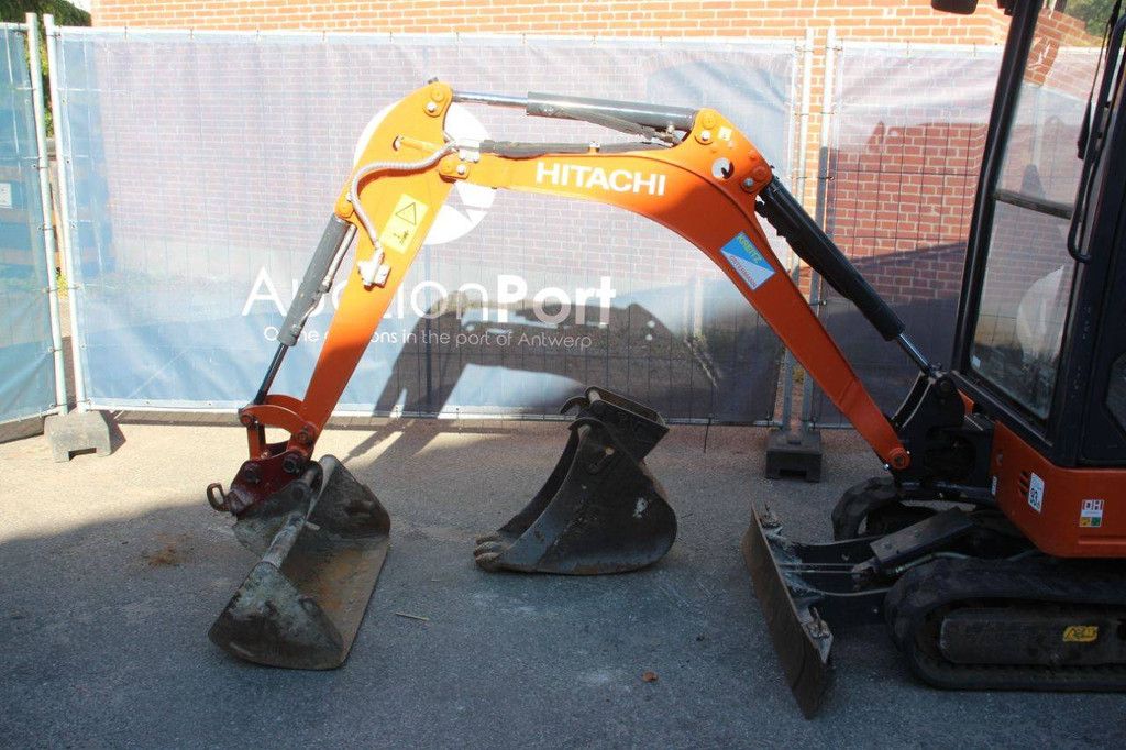 Minigraver Hitachi ZX19-6CR Diesel 11.5kW 2022