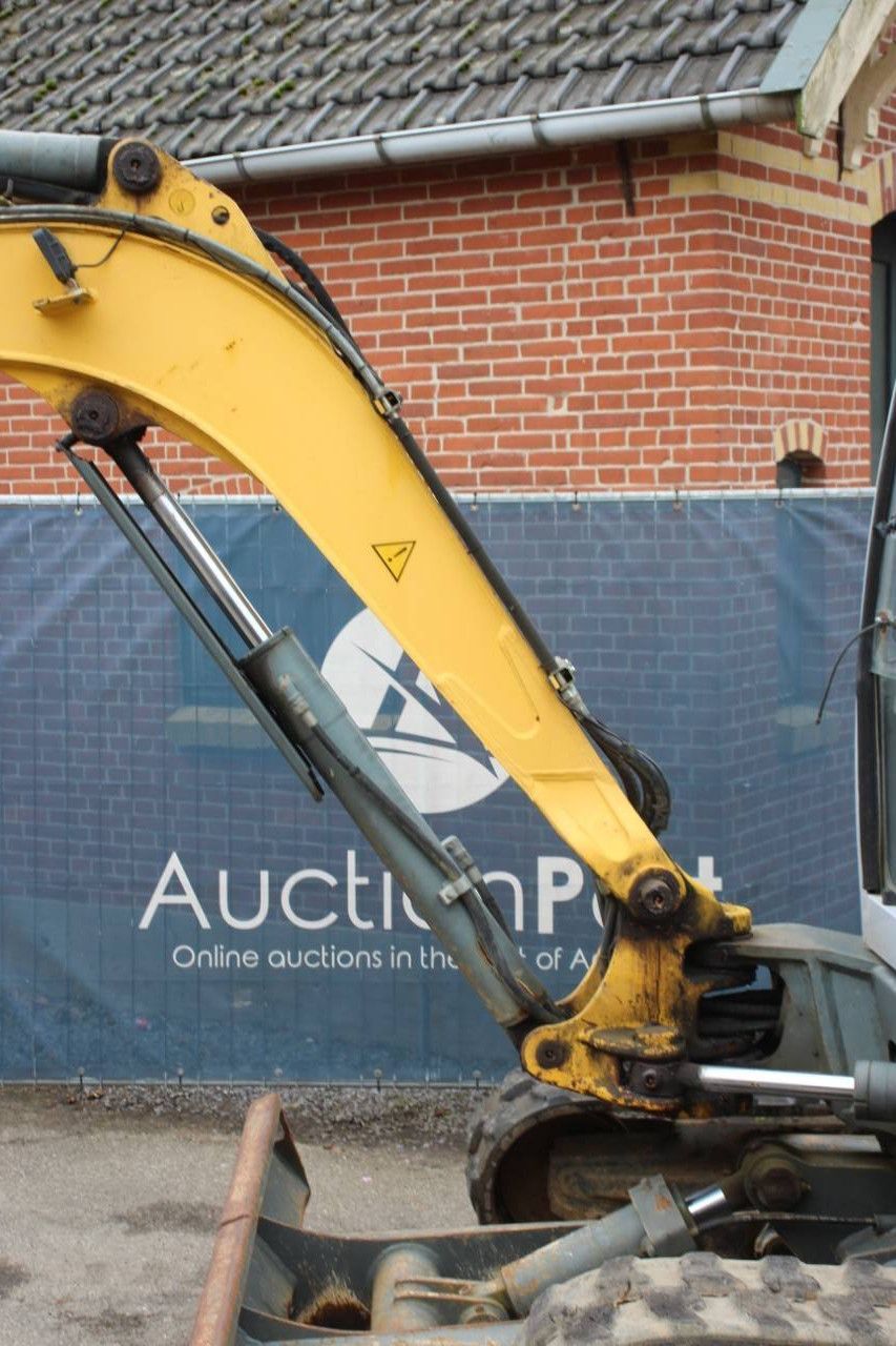 Neuson 6003 RD Diesel Crawler Excavator 2006
