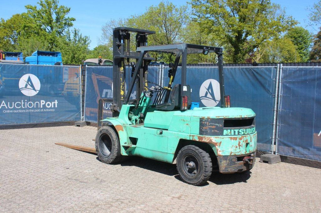 Mitsubishi FG40 Diesel-Gabelstapler 3900 kg