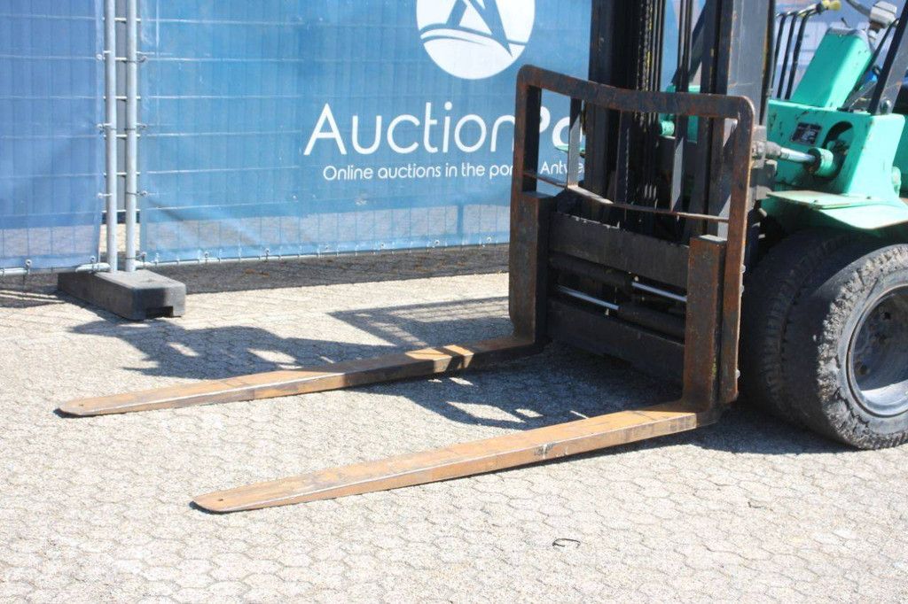 Mitsubishi FG40 Diesel-Gabelstapler 3900 kg