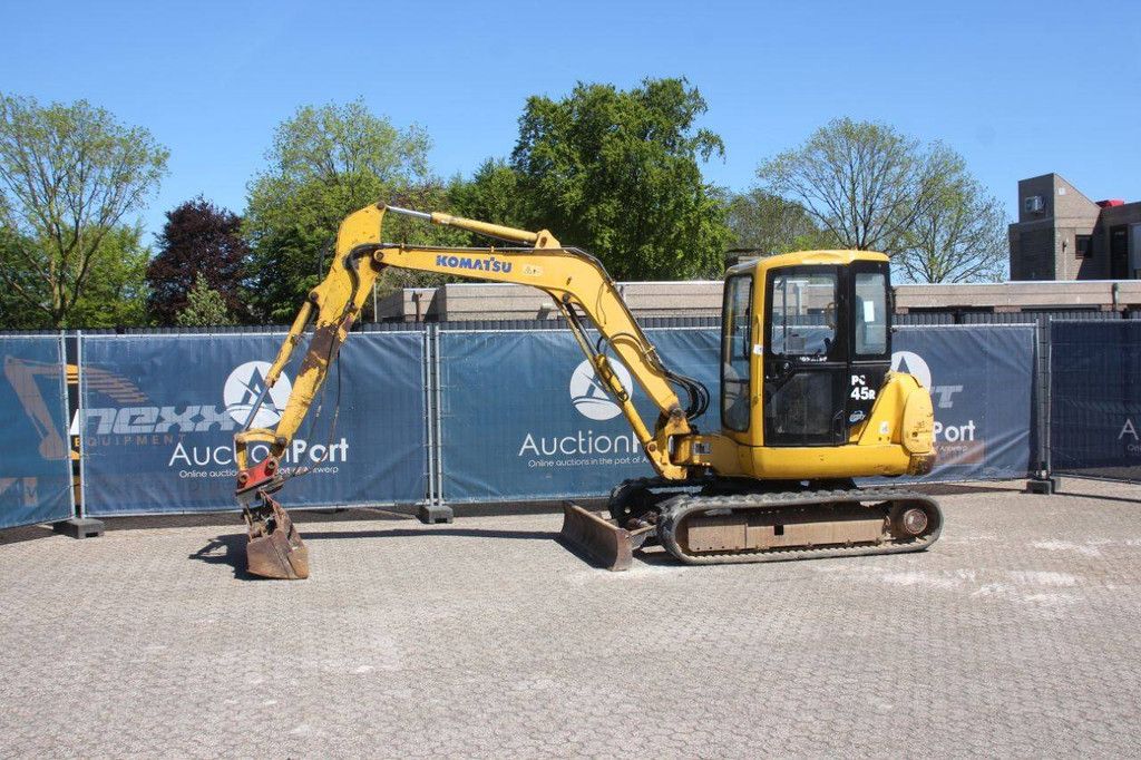 Raupenbagger Komatsu PC45R-8 Diesel 28,3 kW 2003