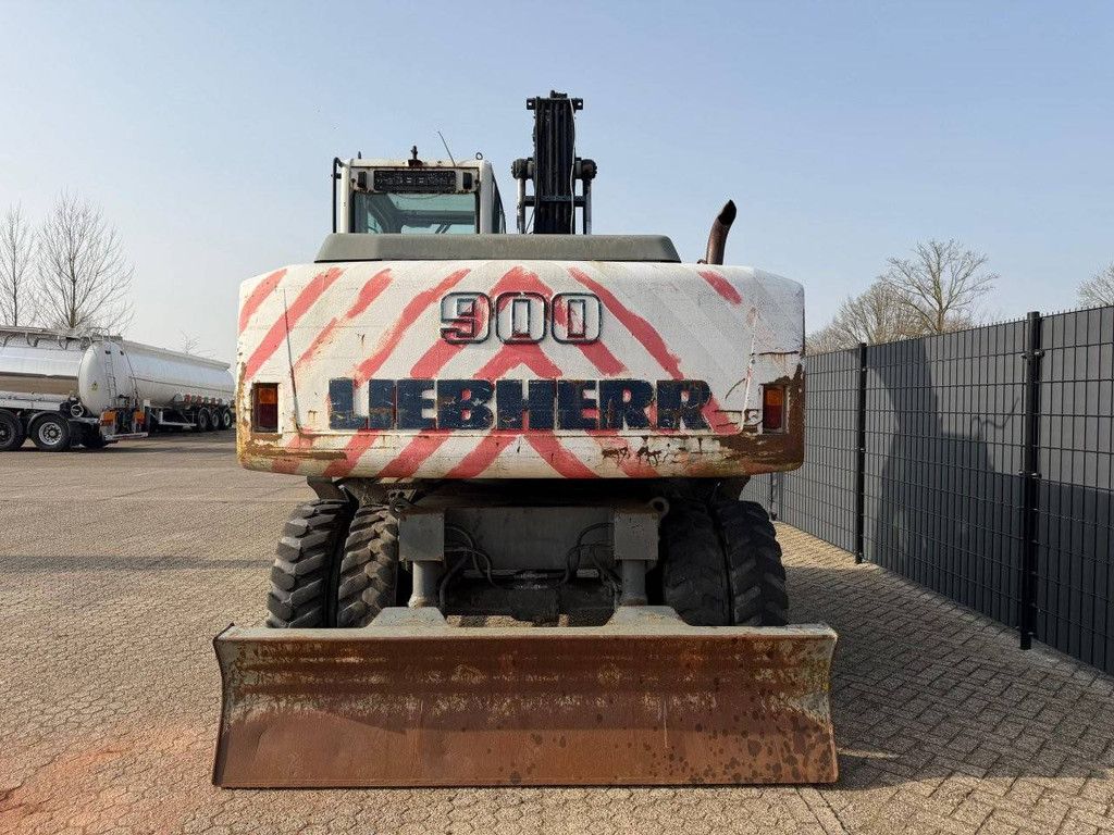 Liebherr A900C Radbagger, Diesel, 88 kW, Baujahr 2003