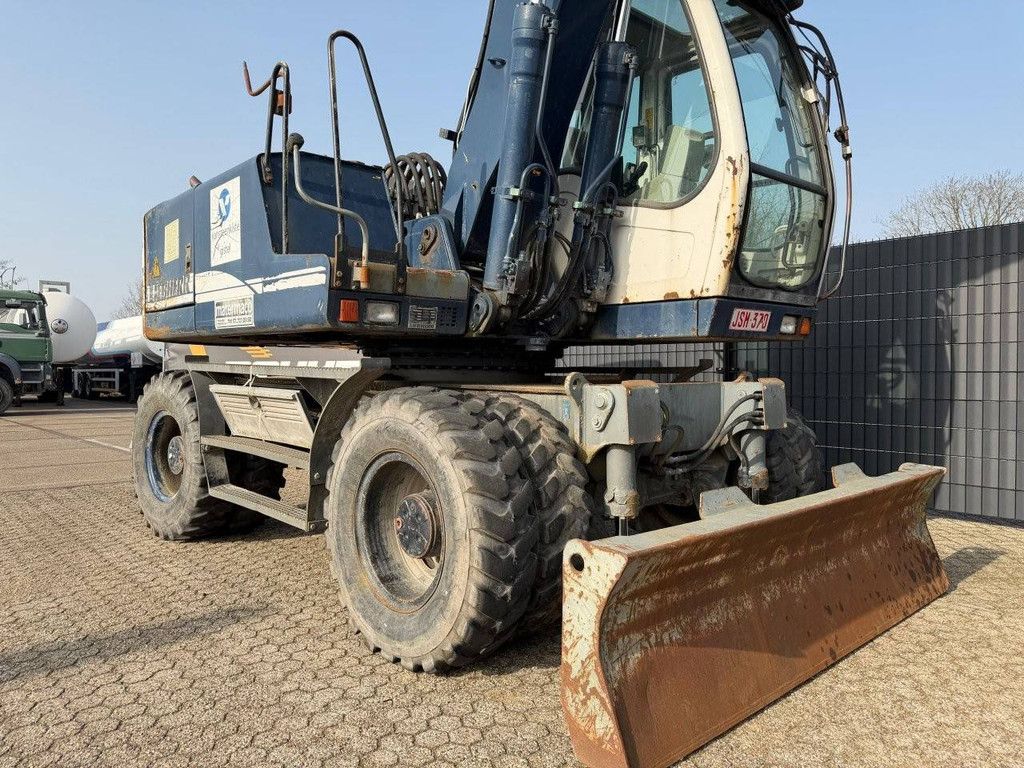Liebherr A900C Radbagger, Diesel, 88 kW, Baujahr 2003