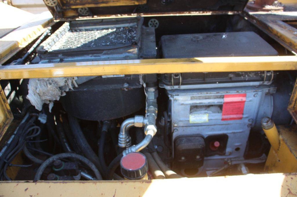 Asphalt machine Caterpillar BB-621C 25.3kW 2008