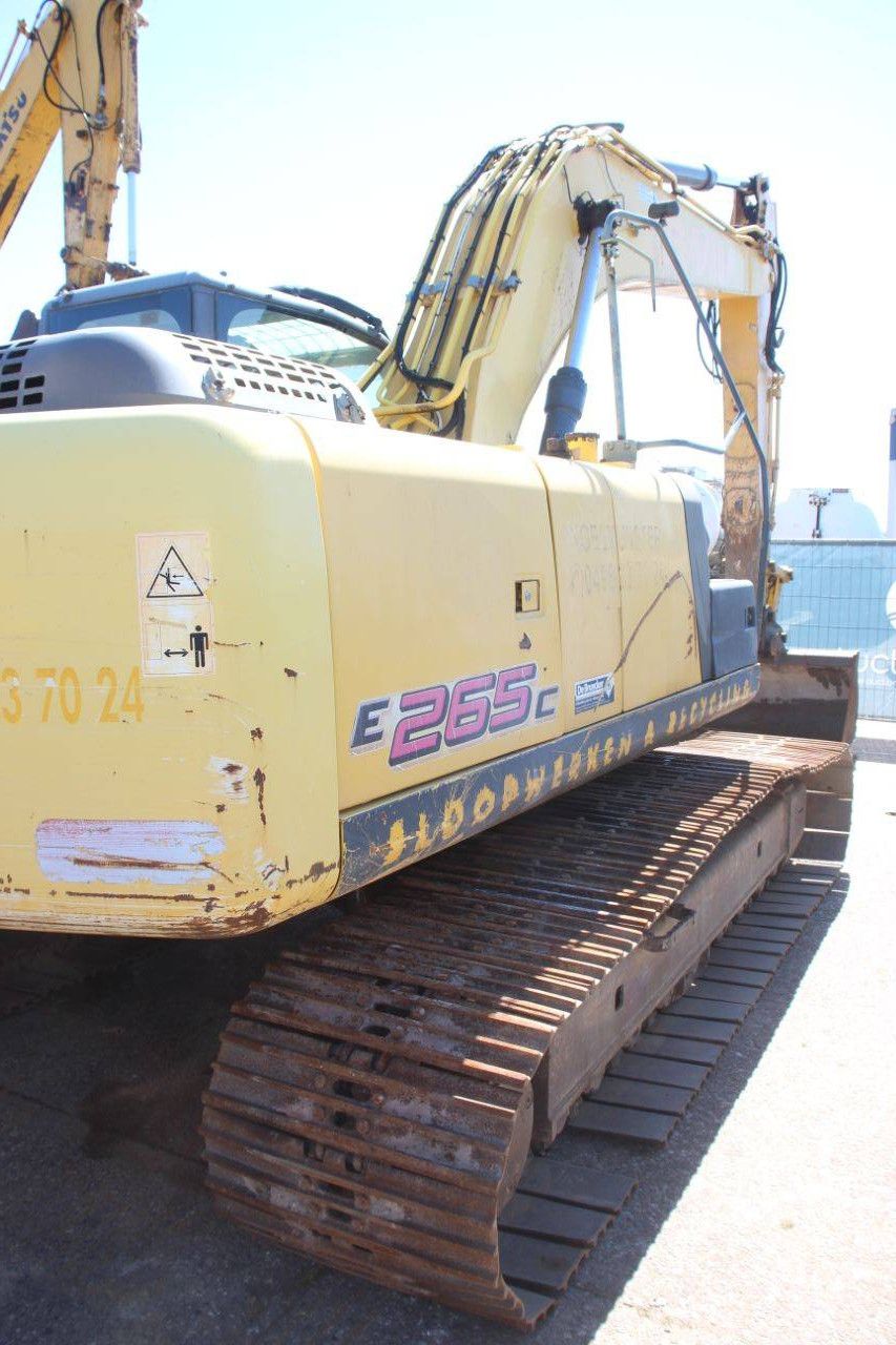 Rupsgraafmachine New Holland Kobelco E265C Diesel 143kW 2011