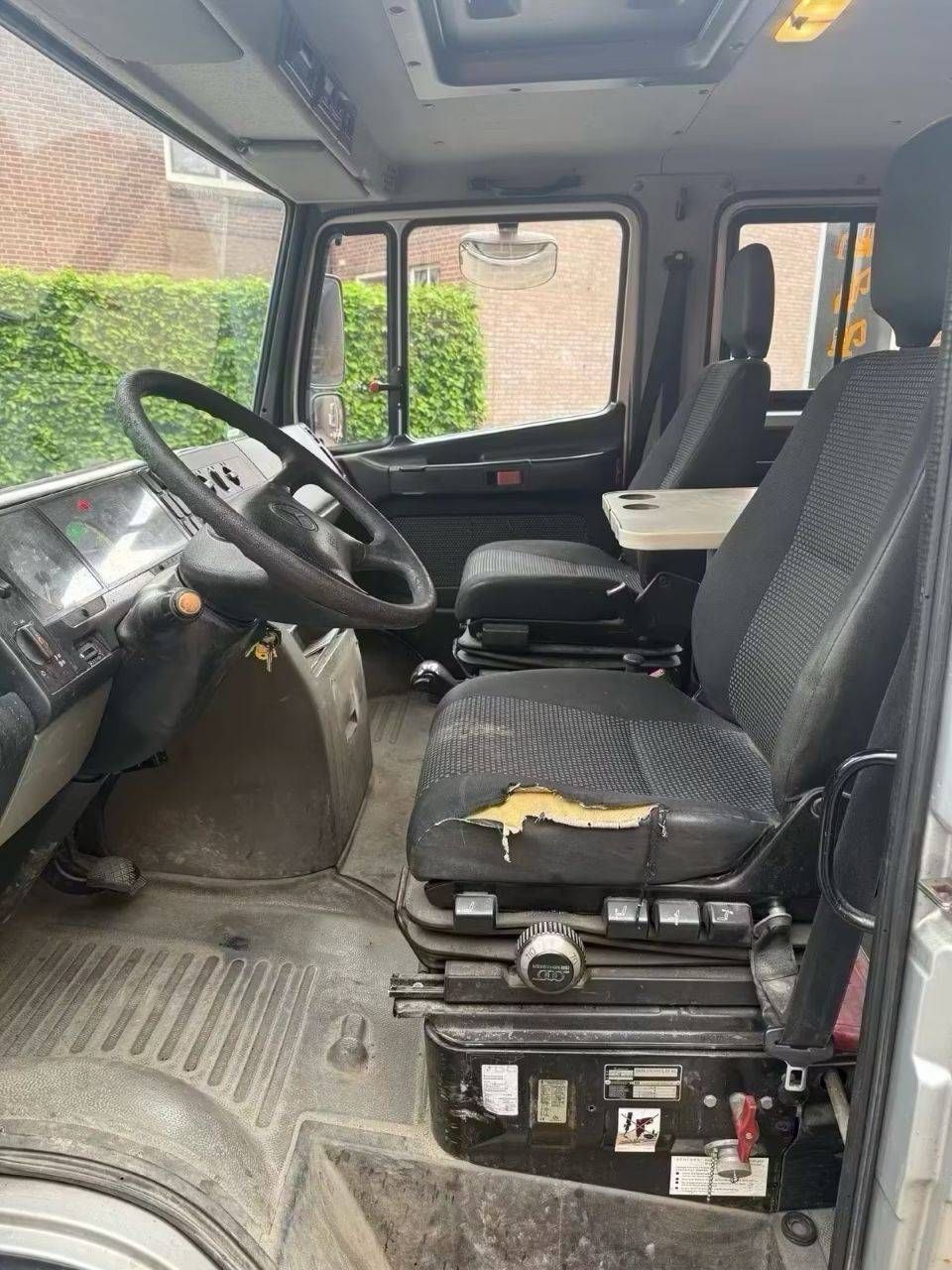 Vrachtwagen Mercedes-Benz 816D Vario Diesel 156pk 2007