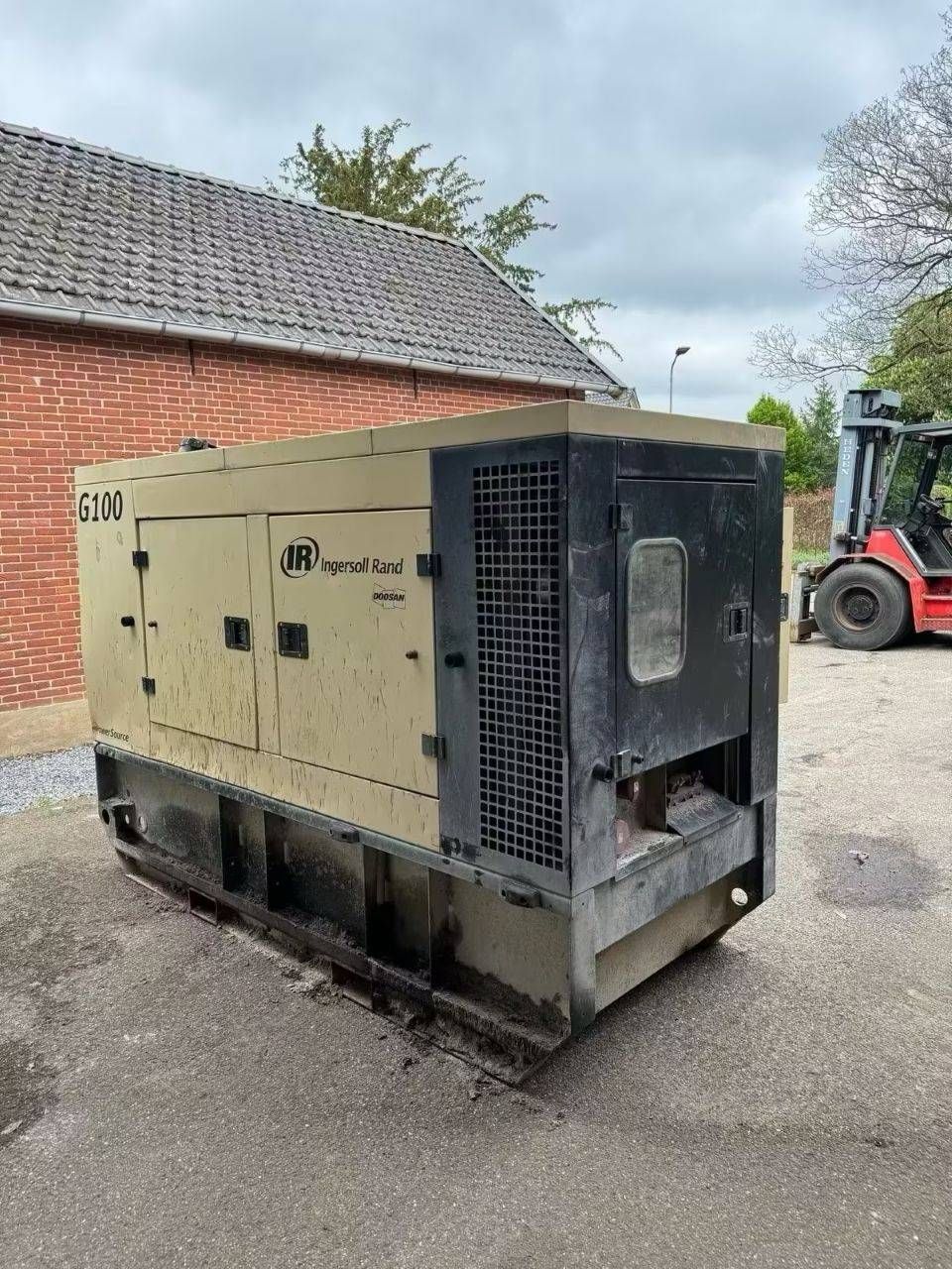 Geberator Ingersoll Rand Doosan G100 Diesel 102kVA 2011