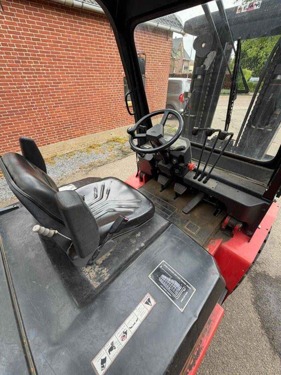 Rough-terrain forklift EP CPCD45 LPG 4500kg 4.3m 2011