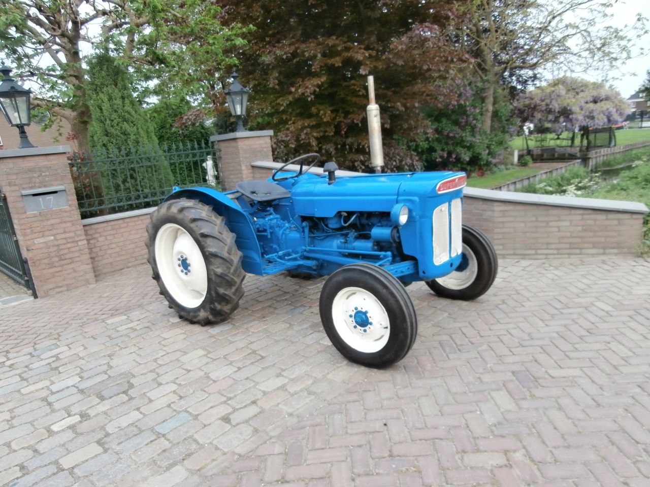FordsonSuper Dexta 1958 doordraaiende aftakas kenteken opknapper