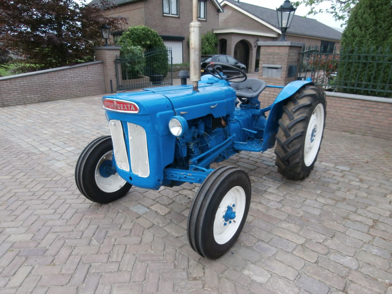 FordsonSuper Dexta 1958 doordraaiende aftakas kenteken opknapper