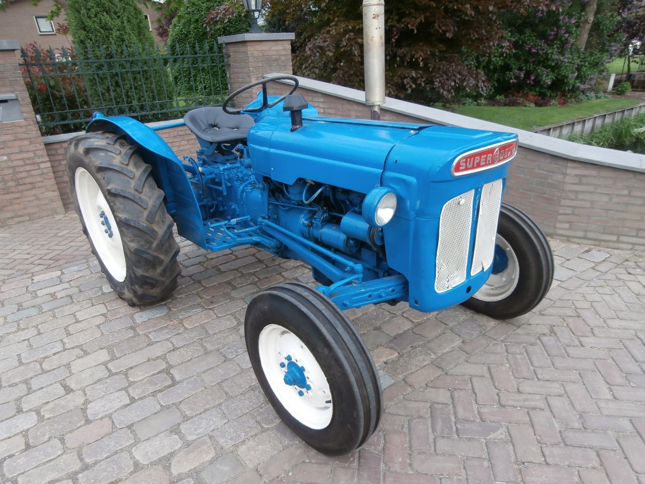 FordsonSuper Dexta 1958 doordraaiende aftakas kenteken opknapper