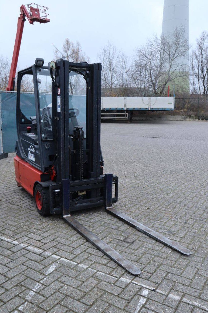 Heftruck Linde E16 Elektrisch 1600kg 2006