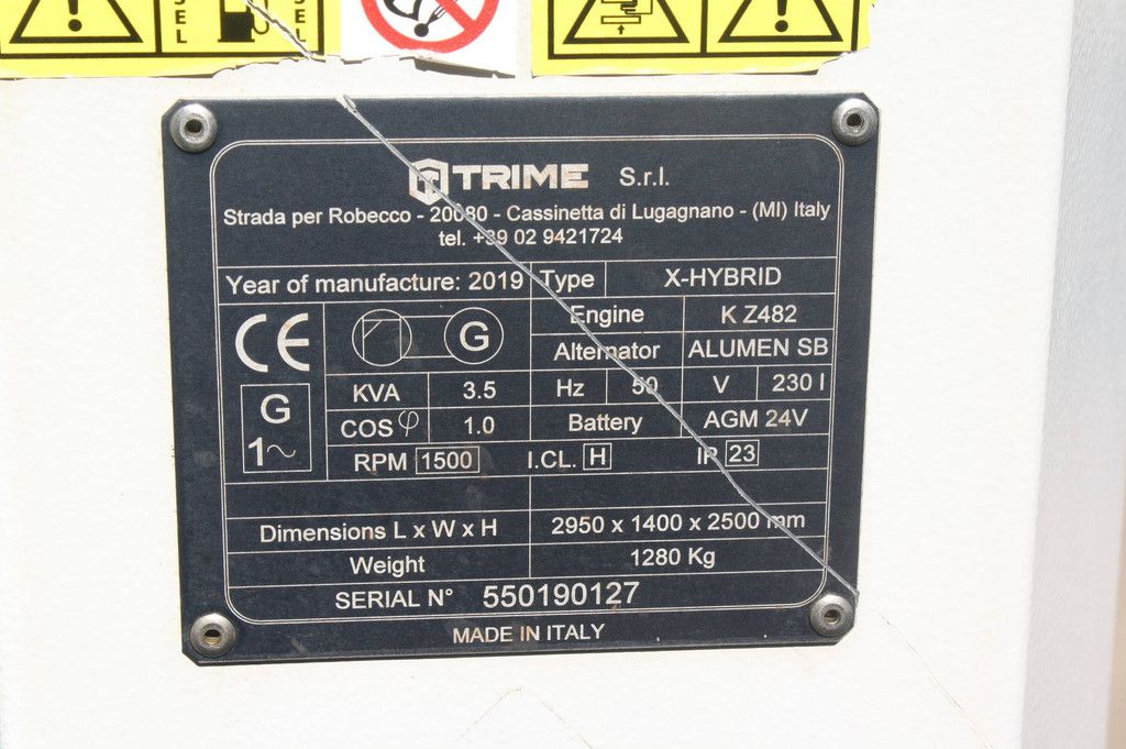 Lichtmast Trime X-HYBRID Elektro+Diesel 3,5 kVA 2019