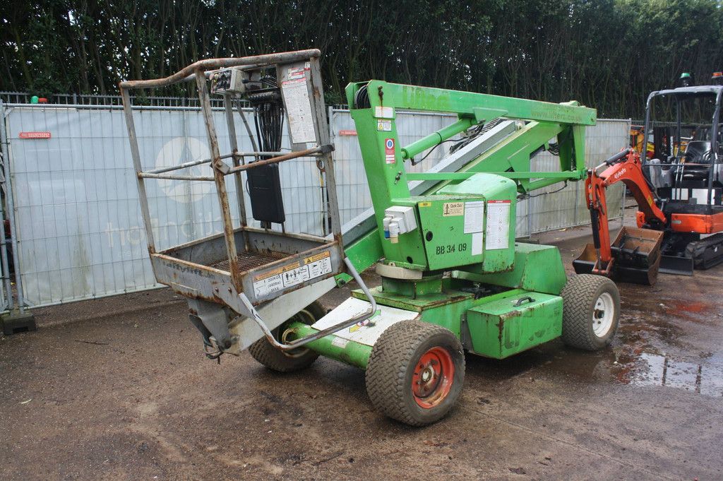 Niftylift HR12 NDE Gelenkteleskoparbeitsbühne Elektro+Diesel 12,2 m 2008