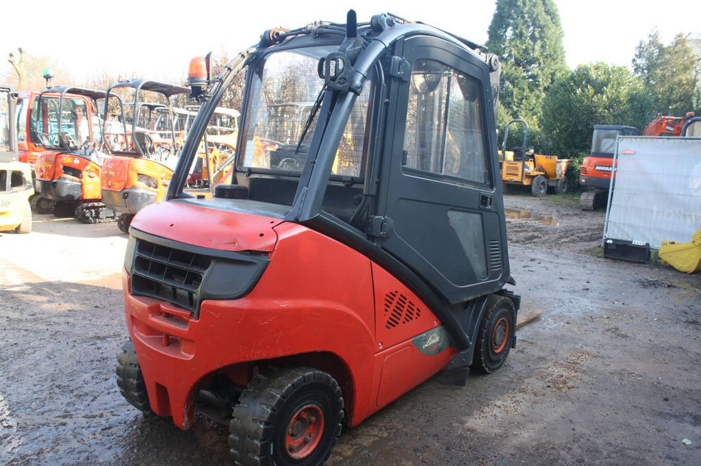 Linde H25D-02 Diesel-Gabelstapler 2500 kg 2019
