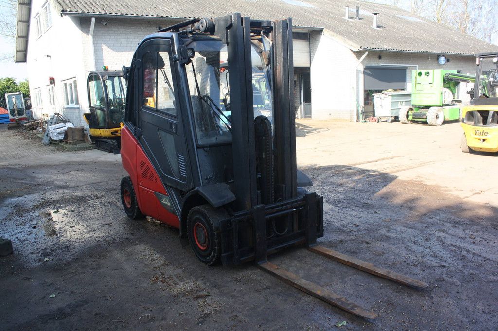 Linde H25D-02 Diesel-Gabelstapler 2500 kg 2019