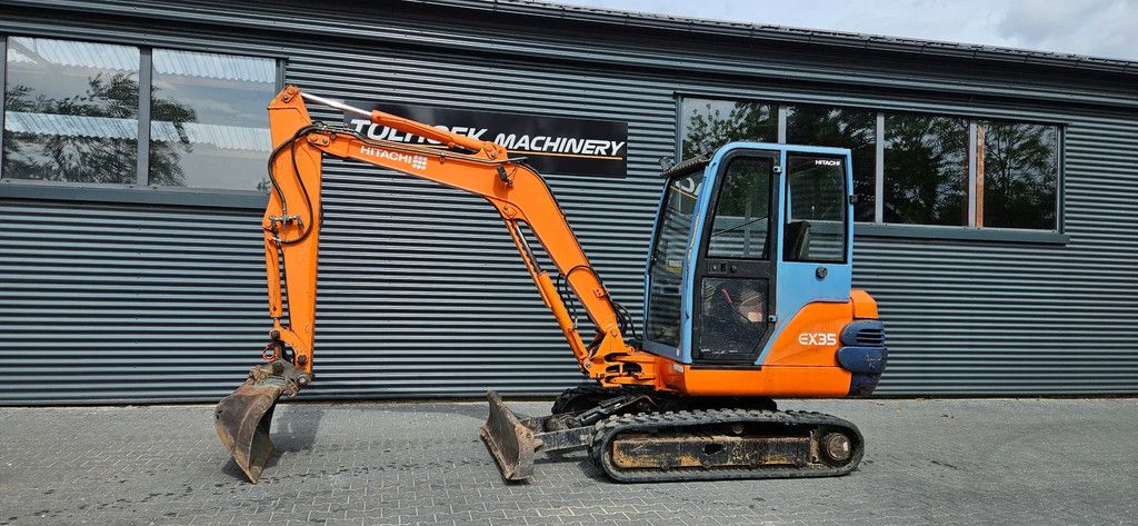 Hitachi Ex 35
