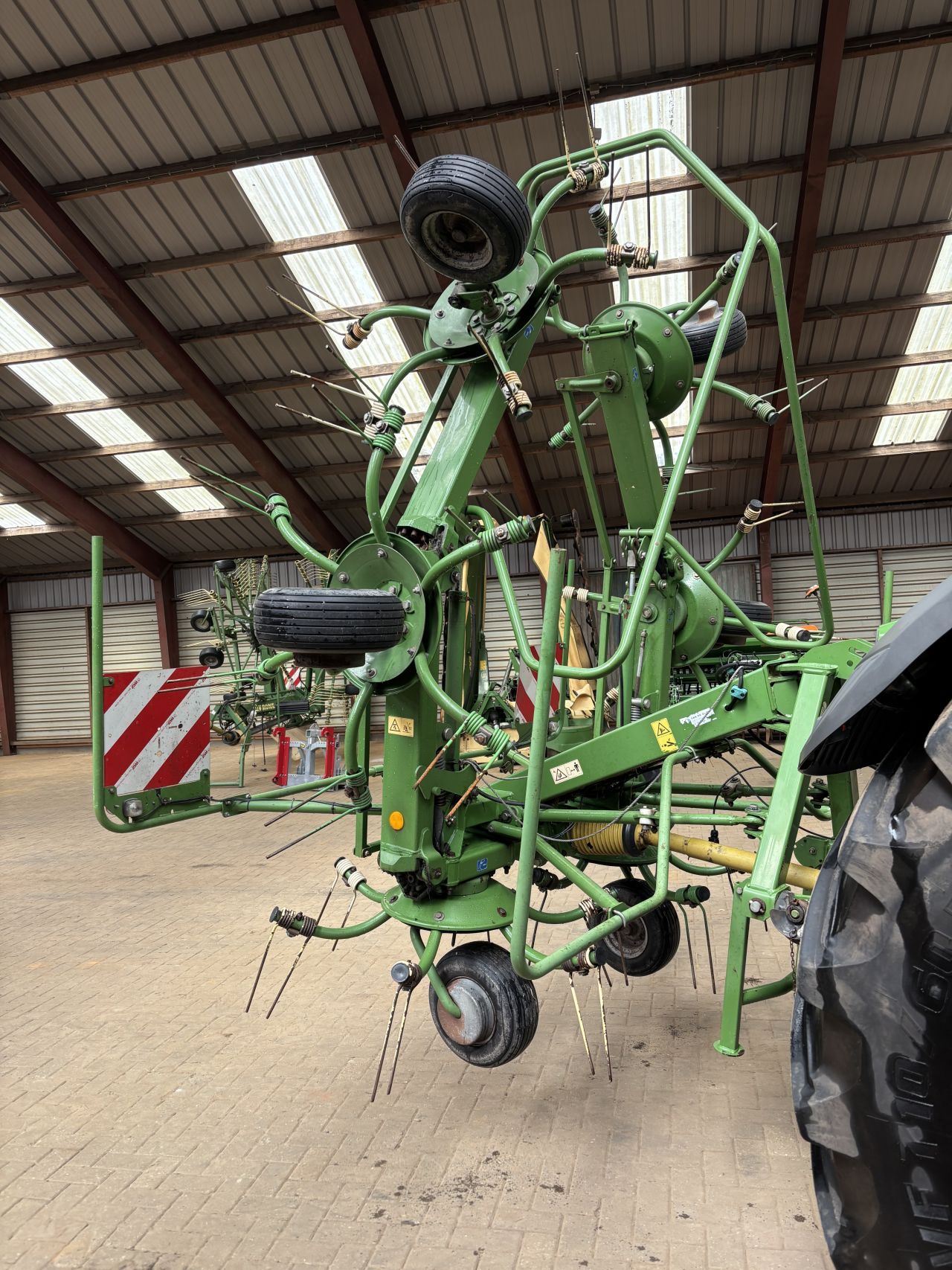 Krone KW 6.72 schudder heuwender