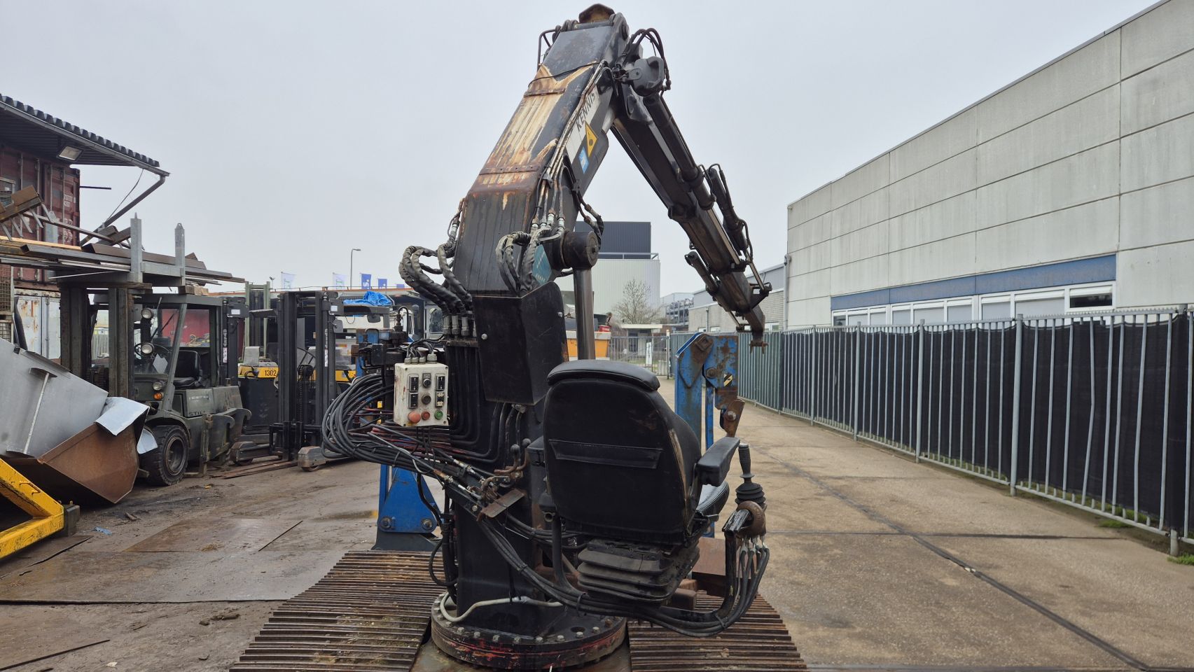 Kraan op Rupsen 23Ton meter