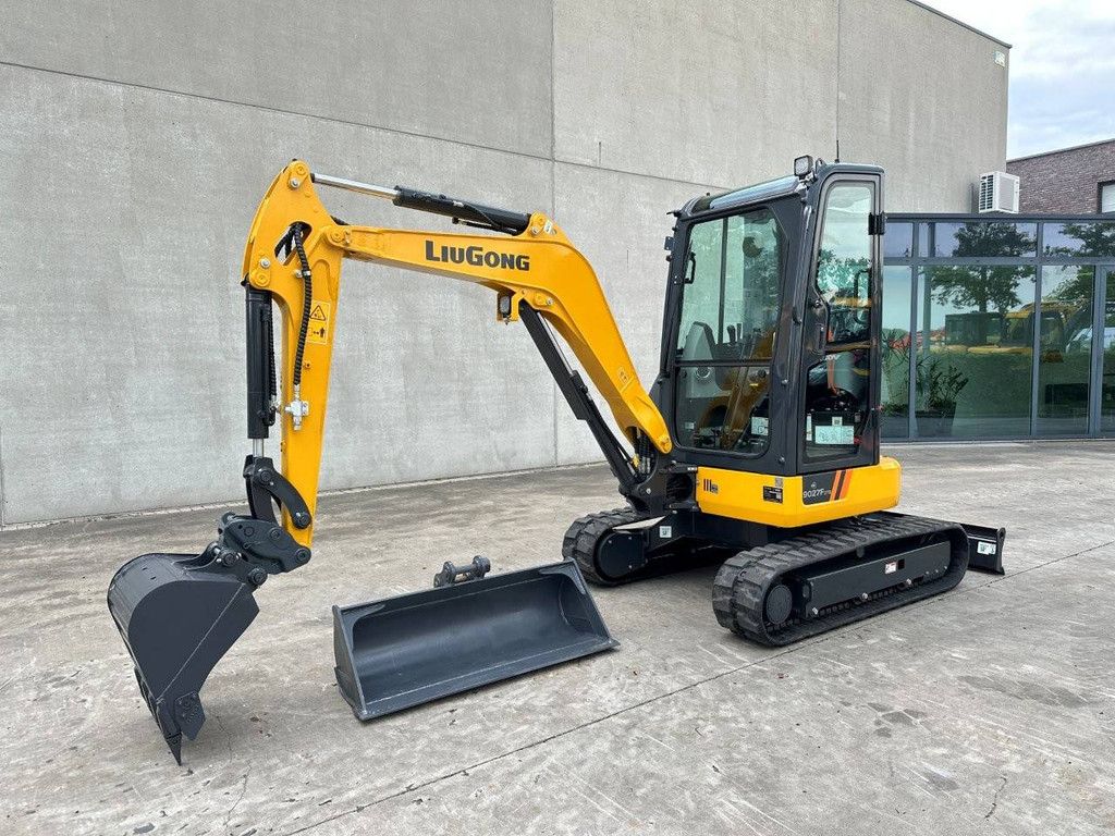 Midi-Bagger LiuGong 9027 FZTS Diesel 2026