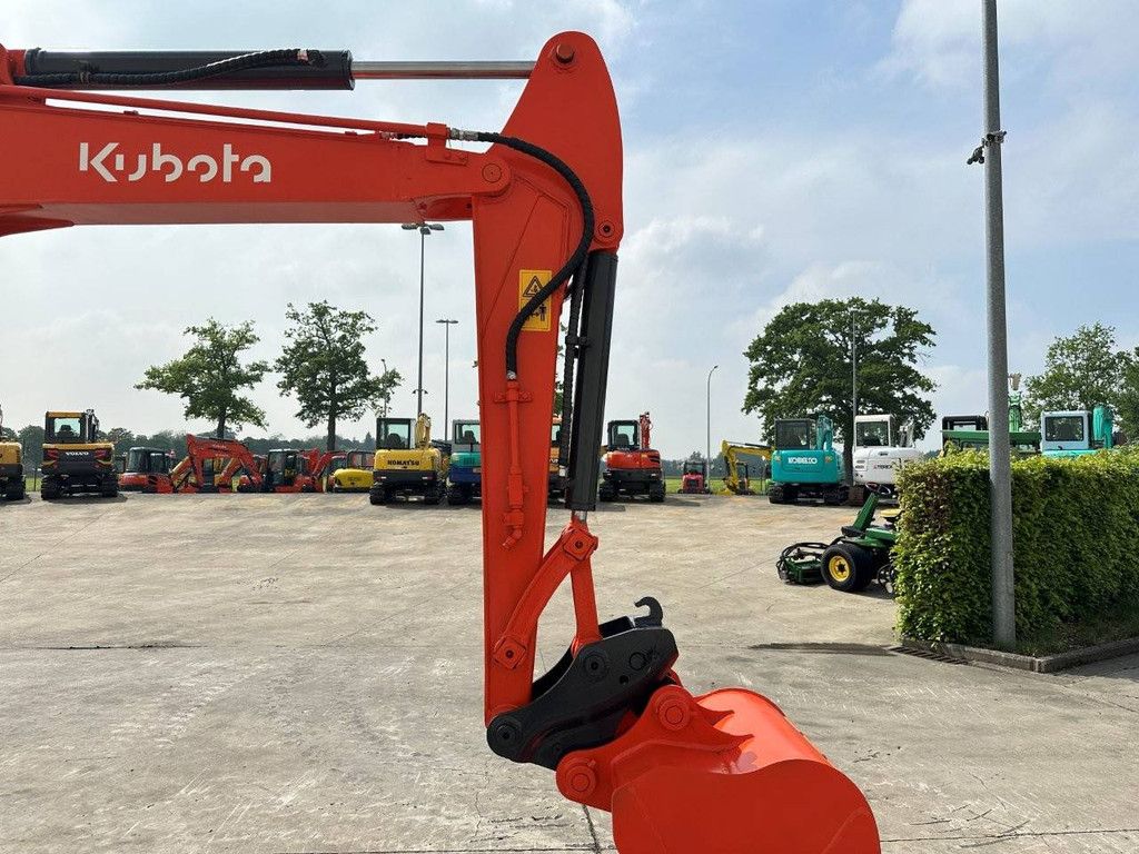 Midi-Bagger Kubota KX155-3SZ