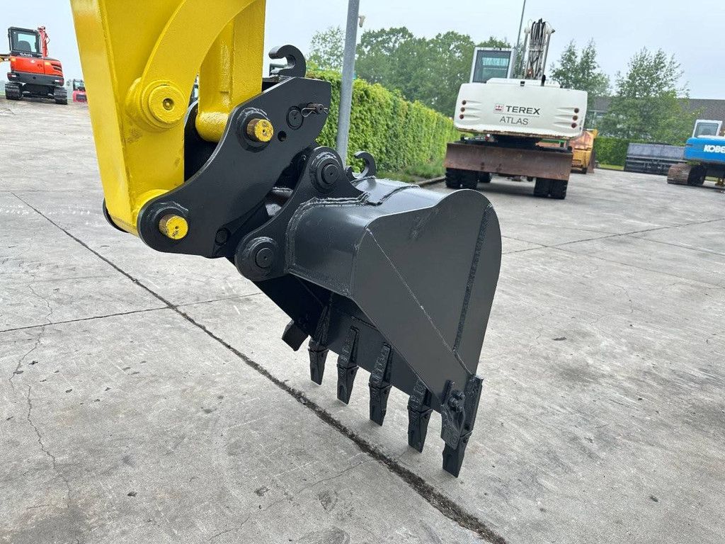 Midi excavator Yanmar VIO55-5B Diesel 2012