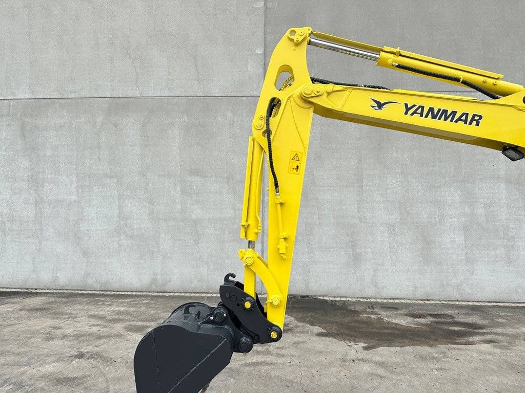 Midi excavator Yanmar VIO55-5B Diesel 2012
