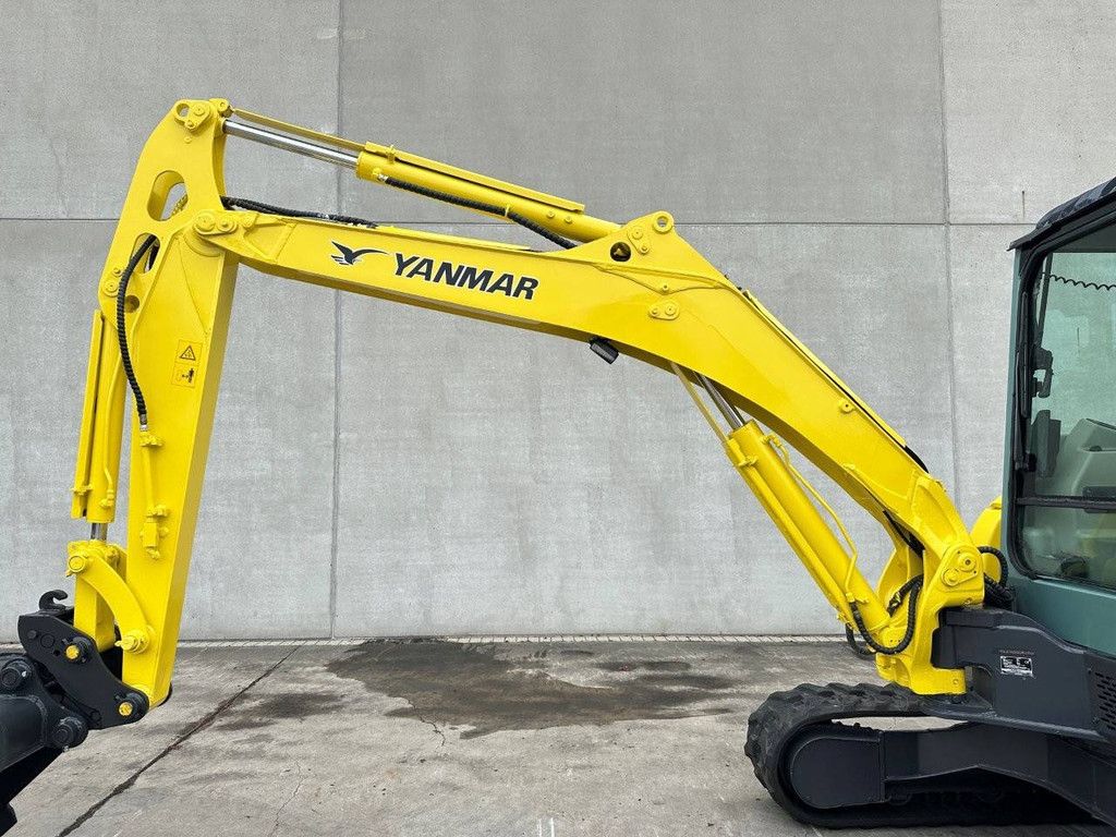 Midi excavator Yanmar VIO55-5B Diesel 2012