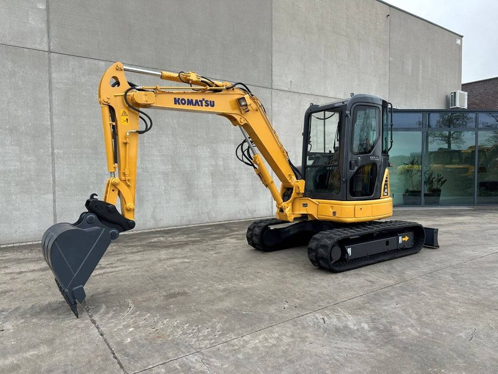 Midi excavator Komatsu PC40MR-2 Diesel 2010