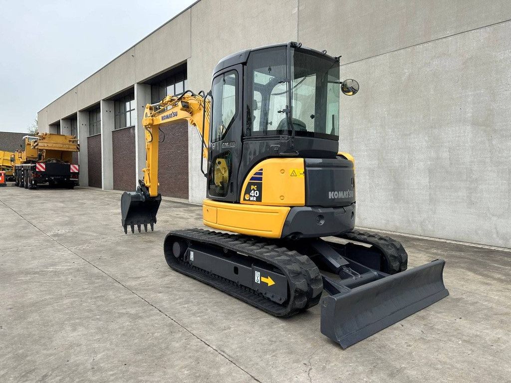 Midi excavator Komatsu PC40MR-2 Diesel 2010
