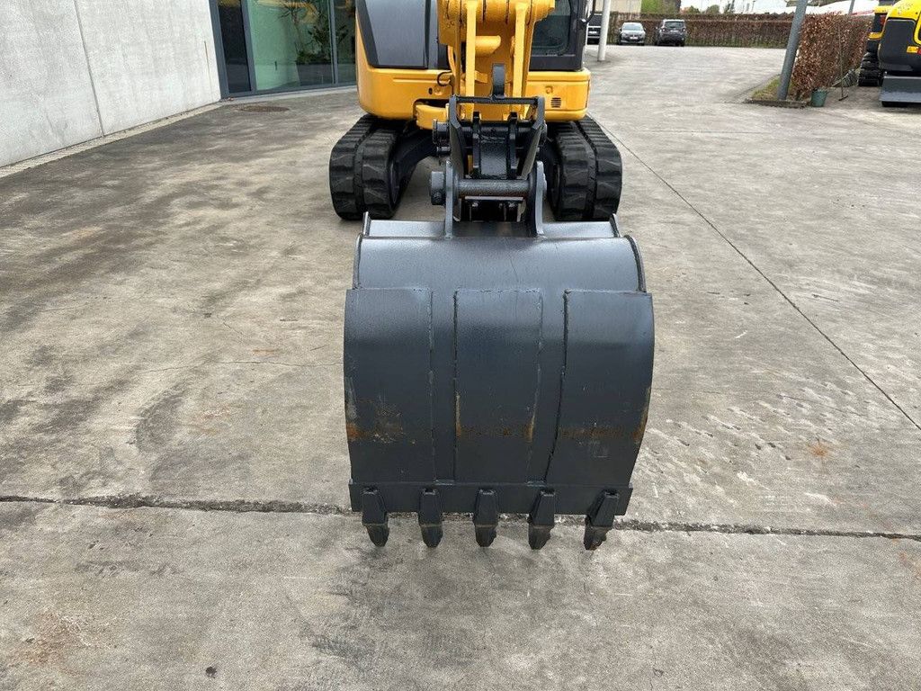 Midi excavator Komatsu PC40MR-2 Diesel 2010