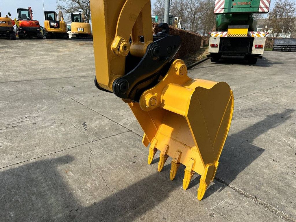 Midi excavator Komatsu PC56-7 Diesel 2016